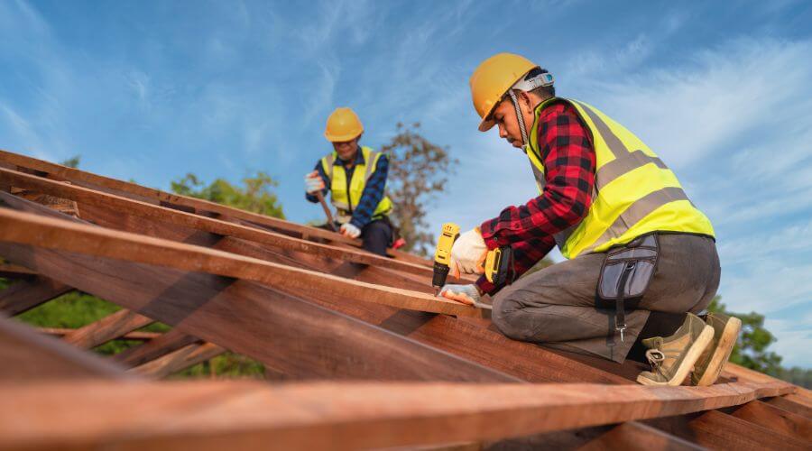 Professional gutter cleaning in Mulberry, IN